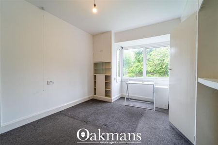 4 bedroom semi-detached house to rent - Photo 3