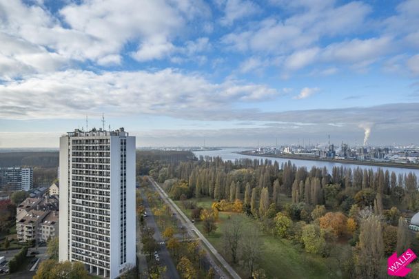 Gemeubeld appartement met prachtig uitzicht - Photo 1