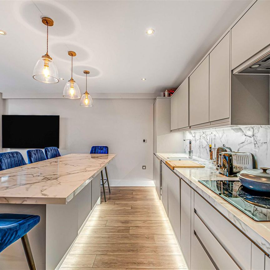 Romney House, 47 Marsham Street, Westminster, London, SW1P - Photo 1