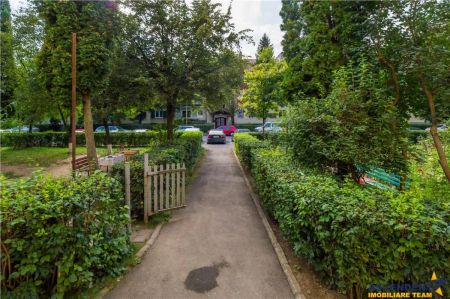 Apartament 2 camere, intr-o zona cu pomi seculari si parcuri, cartierul Astra, Brasov - Fotografie 2