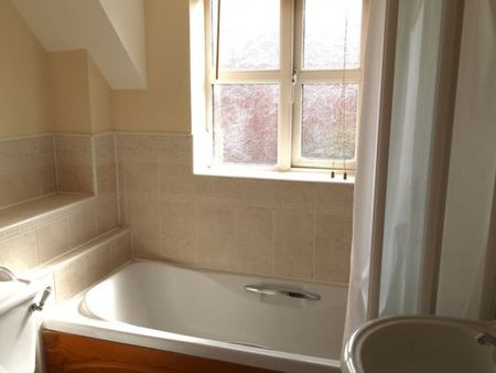 1, 127 Kings Drive - Photo 5