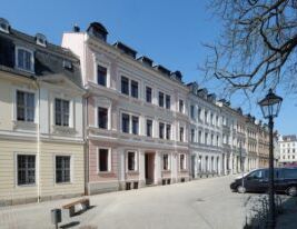 Nobelstr. 15, Wohnung 4 ~~~ Einbauküche kann vom Vormieter gekauft werden, Balkon, Tageslichtbad mit Wanne und Dusche, Duschbad, Abstellraum, Abstellraum im Treppenhaus - Photo 1