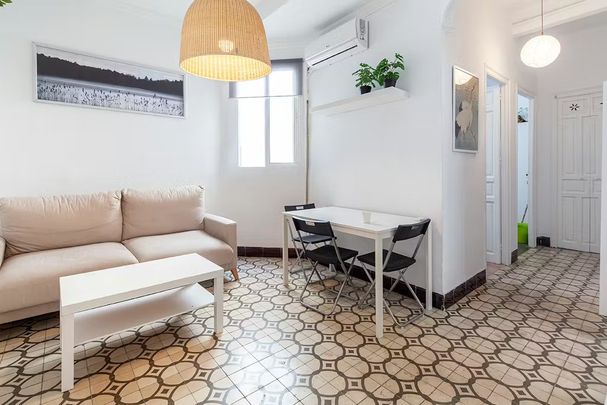 Calle Bustos Tavera, Sevilla, Andalusia 41003 - Photo 1