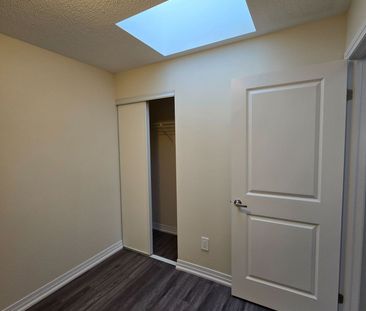 For Lease - 1573 Rose Way Unit# 120, Milton, Ontario - Photo 4