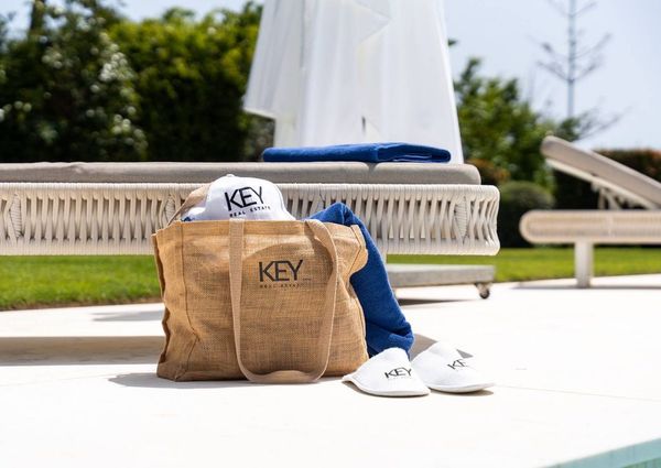 6 bedroom luxury Villa for rent in Nueva Andalucia, Spain