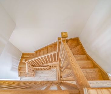 For Lease - 5 Aberfoyle Street, Vaughan, Ontario - Photo 2