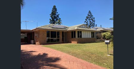 Tidy Home in a Prime Location! - Photo 3