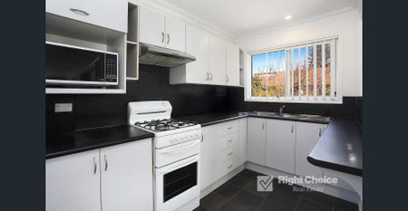 Seaside Location with 3-Car Garage - Photo 5