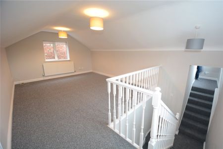 Melrose Avenue, Hoylake, Wirral, CH47 3BU - Photo 2