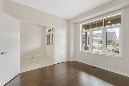 For Lease - 17 Oriole Crescent, Port Colborne, Ontario - Photo 5