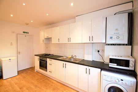 Room in a Shared House, Pine Road, NW2 - Photo 5