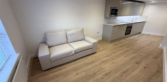 1 bedroom apartment to rent - Photo 2