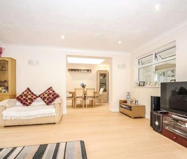 Thorpe, Surrey, TW20 - Photo 3