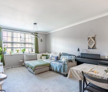 2 bedroom property to rent - Photo 1