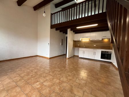 Location Appartement 3 pièces 57m² - Photo 2
