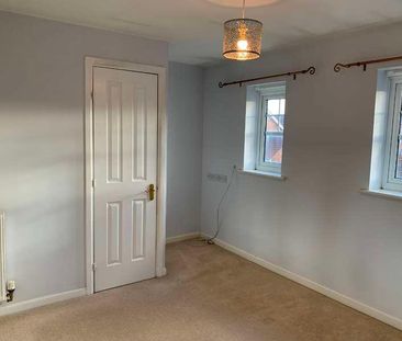 Aydon Gardens, Longbenton, NE12 - Photo 3