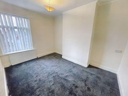 3 bed terraced house to rent in DH6 - Photo 4