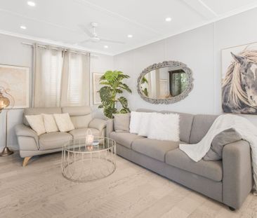 Charming Fully Furnished Villa! - Photo 4