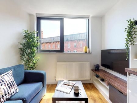 Studio to rent - Photo 2