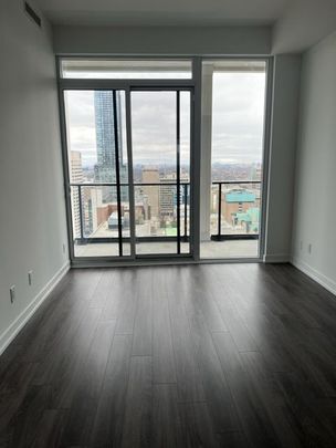 For Lease - 20 Edward Street Unit# 2712, Toronto, Ontario - Photo 1