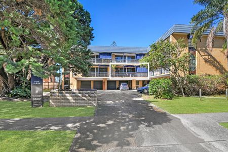 3/13 Surf Parade, Broadbeach QLD 4218 - Apartment For Rent | Domain - Photo 5