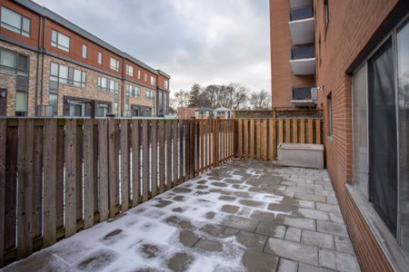 For Lease - 371 Lakeshore Road Unit# 105, Mississauga, Ontario - Photo 2