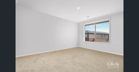 Modern Family Living in Prestigious Saltwater Coast Estate - Photo 3