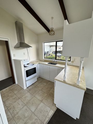 Two Bedroom Cottage In Sought-After Location - Photo 3