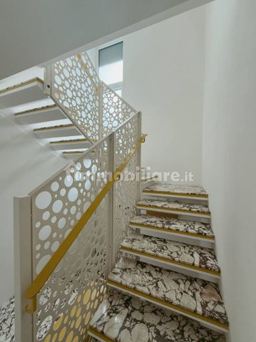 Villa unifamiliare vicolo Cristoforo Madruzzo, Semicentro, Trento - Photo 5