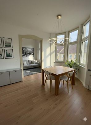 Altbau-Wohnung : 2-Zimmer Wohnung frisch renoviert 2025 - Photo 1