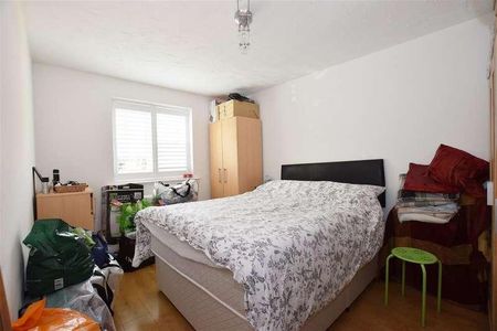 Woodvale Way, Cricklewood, London, NW11 - Photo 3