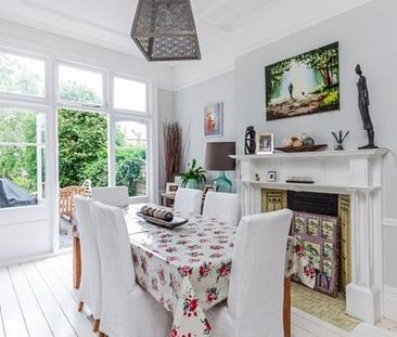 5 Bed Terraced House, Warner Road, N8 - Photo 4