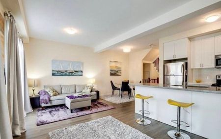 For Lease - 323 Frances Avenue, Hamilton, Ontario - Photo 4