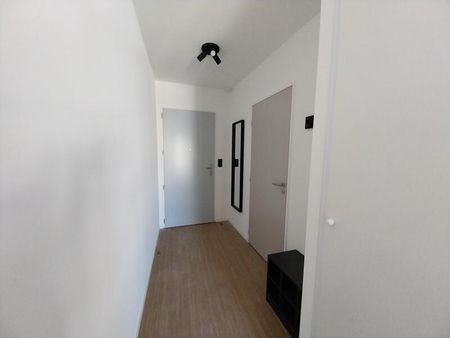 Location Appartement 1 pièce 18m² ORLEANS 45000 - Photo 5