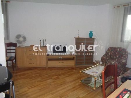 Piso de alquiler en Calle Fernando Trueba, Centro - Photo 3