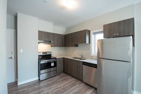 For Lease - 143 Bloor Street Unit# 203, Oshawa, Ontario - Photo 5