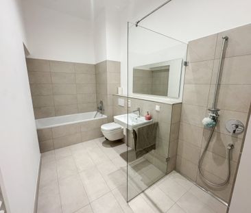 Hochwertige drei Zimmerwohnung mit Balkon im historischen Kloster M... - Photo 3