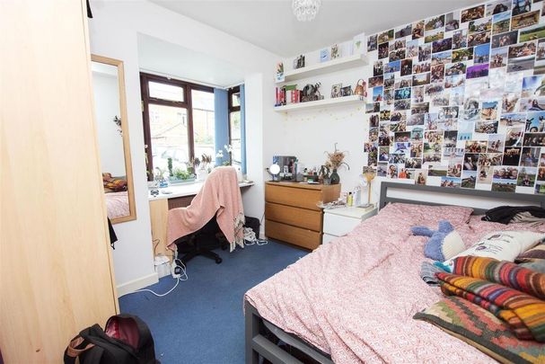 5 bedroom house to rent - Photo 1