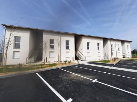 ST SAUVEUR / Location Appartement 3 Pièces 66 m² - Photo 3