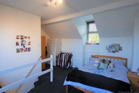 70 Stalker Lees Road, Ecclesall - Photo 3