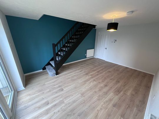 Courtlands Way, Ravenhill, Swansea SA5 5DQ - Photo 1