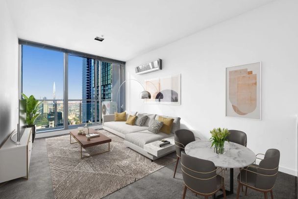 Fully furnished CBD living in prime position - Photo 1