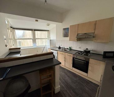 Mixed use to rent - Photo 6