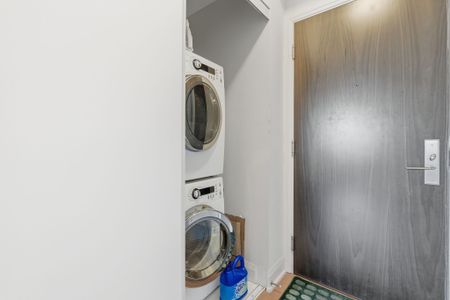 For Lease - 68 CANTERBURY Place Unit# 1110, Toronto, Ontario - Photo 5