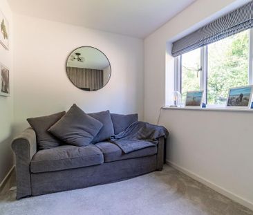4 bedroom detached house to rent - Photo 6