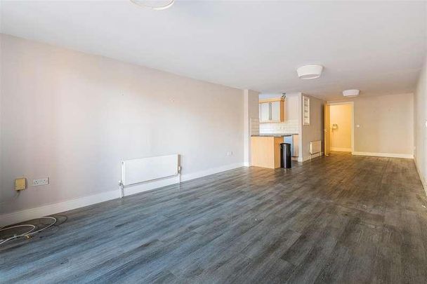 Fitzhammon Embankment, Riverside, Cardiff, CF11 - Photo 1