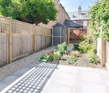 2 bedroom terraced house to rent - Photo 1