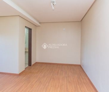 Casa em Condomínio com 3 quartos e 221m² para alugar em Vila Jardim... - Foto 1
