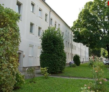 Gemütliche, helle 3-Raum-Wohnung im zentrumsnahen beliebten Stadtte... - Photo 1