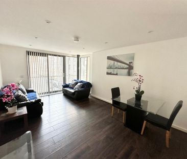 2 bedroom apartment to rent - Photo 6